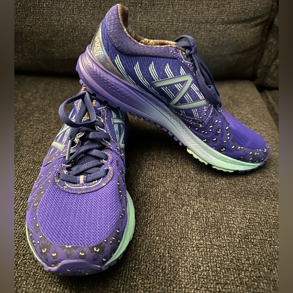 New Balance Women’s RUNDISNEY Haunted Mansion shoes - Picture 1 of 4